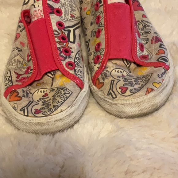 COACH Bev A1573 Pink Poppy Heart Graffiti Slip on Nostalgic Kidcore Sneakers 8.5 - Picture 7 of 10